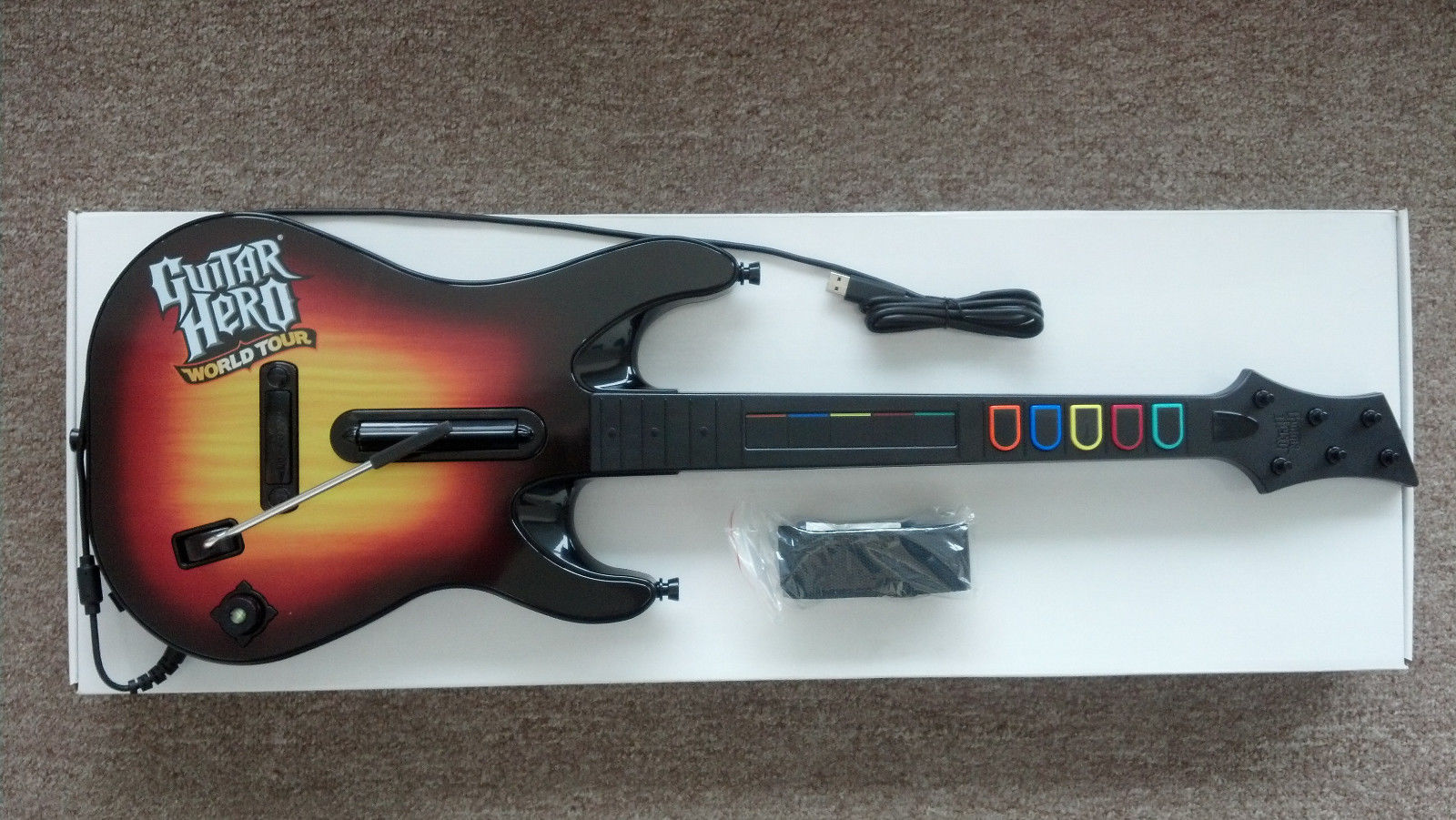 Guitar Hero : Top 5 des guitares du jeux récemment vendues sur eBay